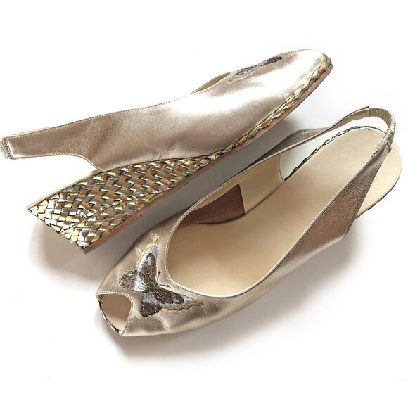 VTG 80s 90s Italian Gold Leather Butterfly Embroidered Wedge Shoes Size 38 - 7.5 - Picture 1 of 7